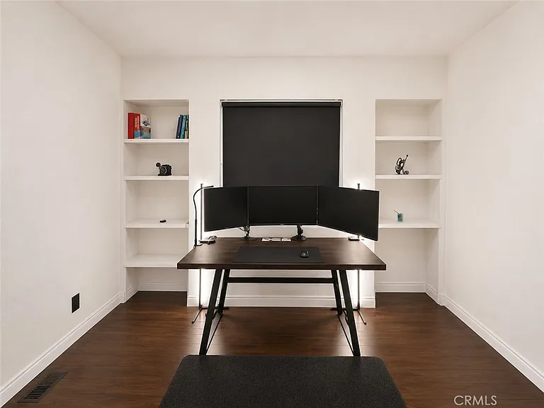 2444 Paseo Circulo — Photo 6