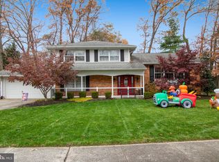 1615 Farnborn St, Crofton, MD 21114