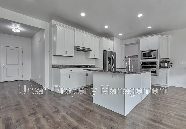 3711 W Creek Meadow Rd — Photo 2