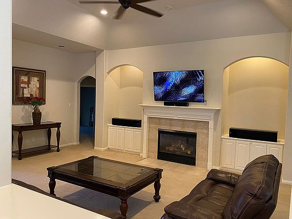 3rd image of 1103 Breckonridge Cir