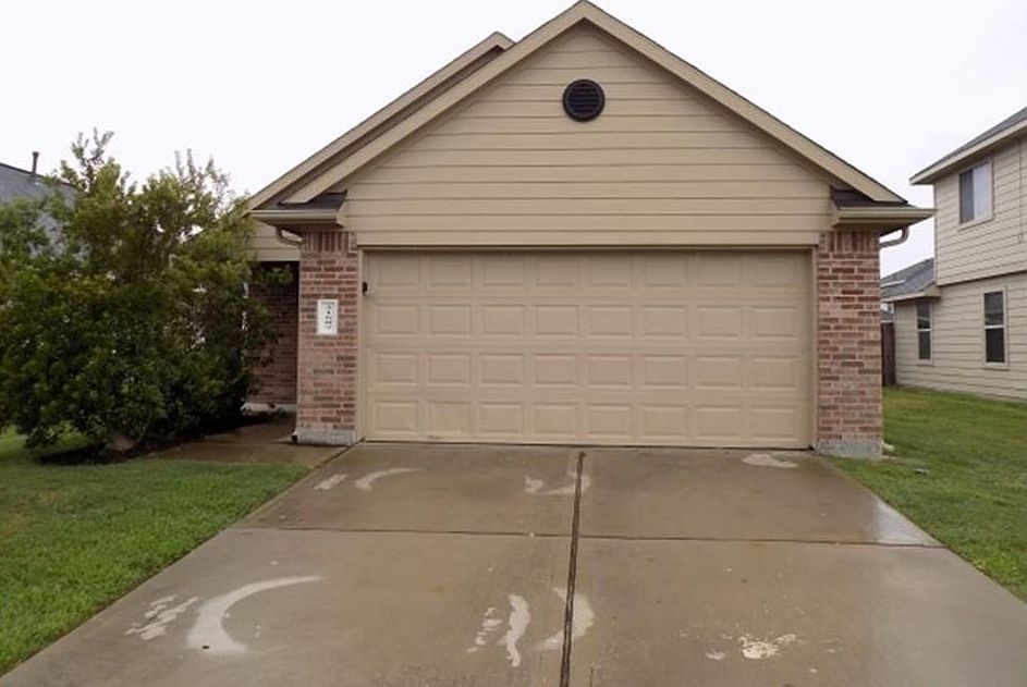 1st image of 21606 Donata Cir