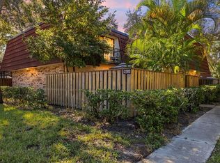 2702 11th Ct, Palm Harbor, FL 34684