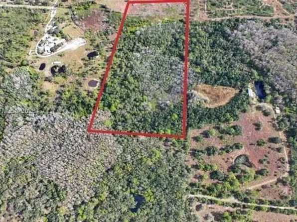 1 Catamount Rd, Labelle, FL 33935