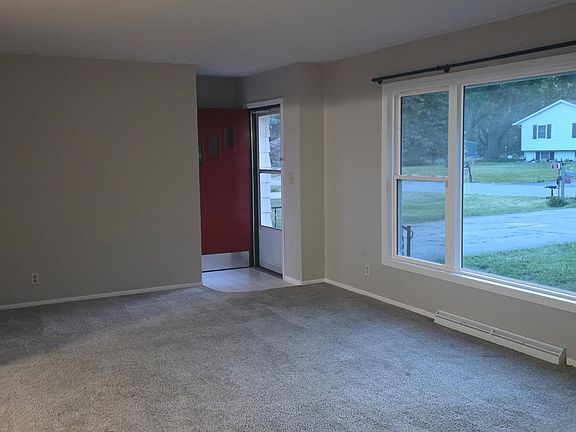 2nd image of 1116 Deanna Dr