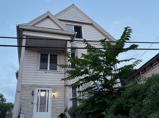 28 New St #2W, Catskill, NY 12414