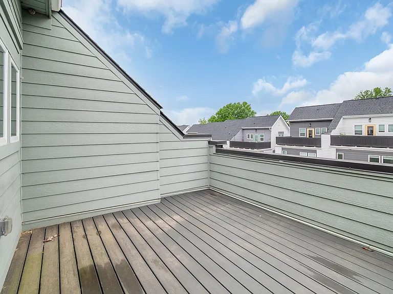 570 W End Dr — Photo 53