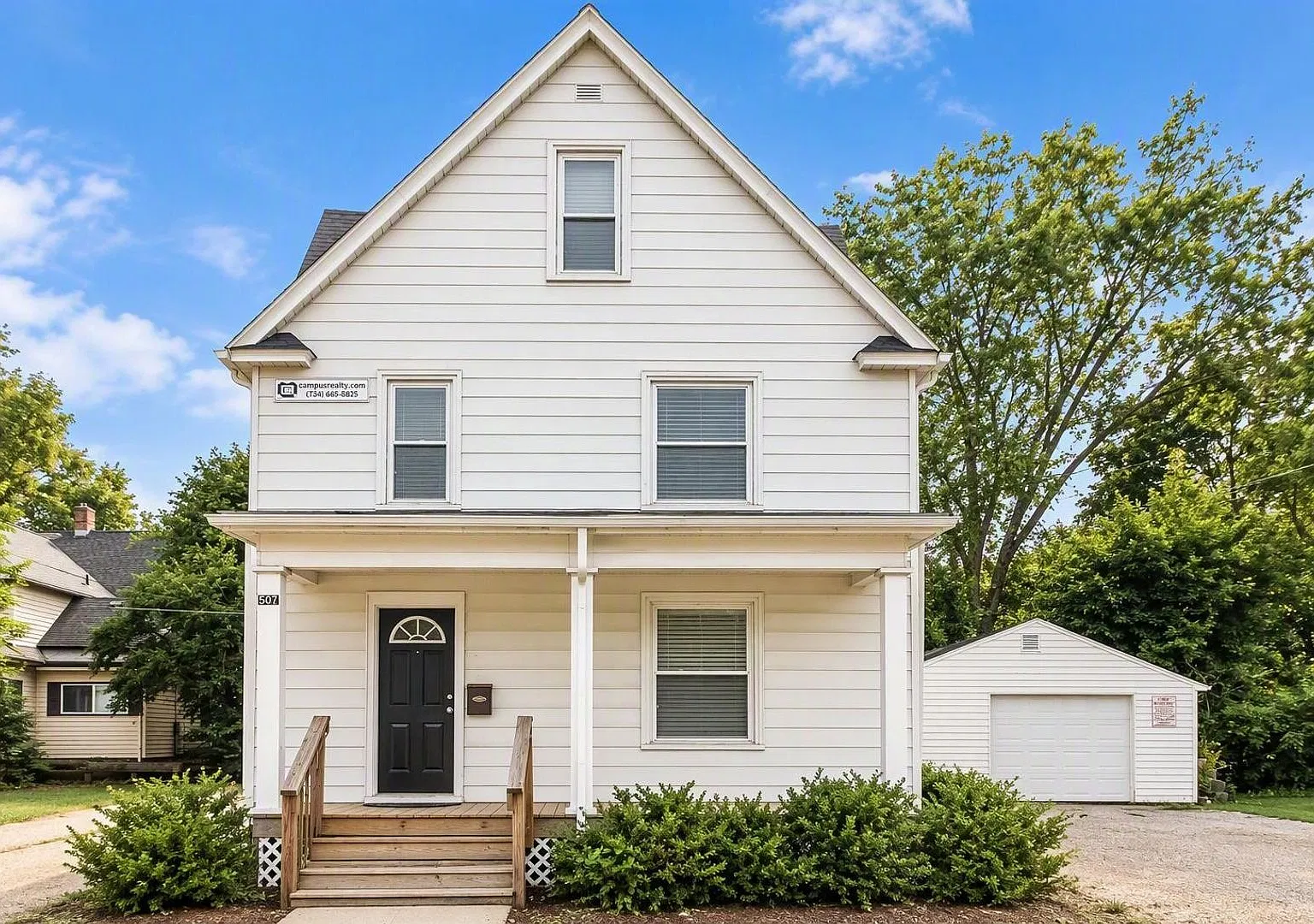 4 Bed/2 Bath Private Home Available August '27 — Photo 1