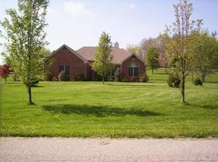 7473 Saddlebrook Ct, Greenville, IN