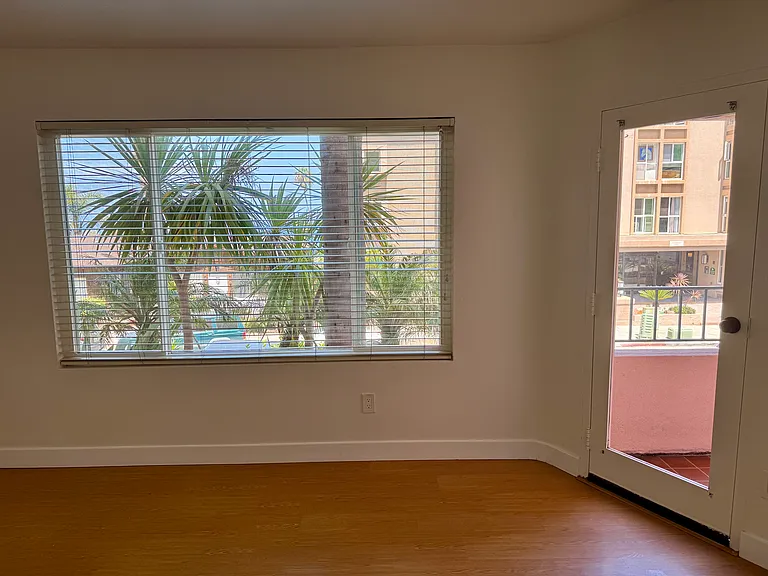 1039 Coast Blvd S #1B — Photo 19