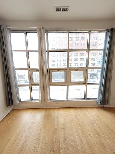 1216 N Lasalle St #2 — Photo 11