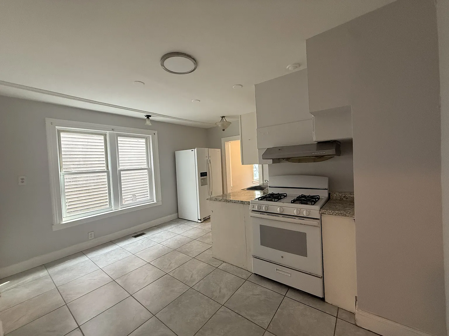 509 Yates Street - 1 — Photo 2