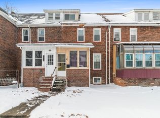 1076 Priestley Ave, Erie, PA 16511