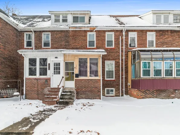 1076 Priestley Ave, Erie, PA 16511