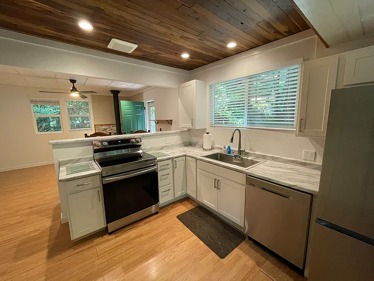 5445 Cazadero Hwy #B — Photo 6