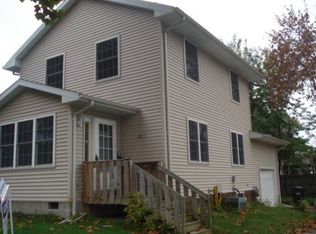 701 18th St SE, Cedar Rapids, IA 52403