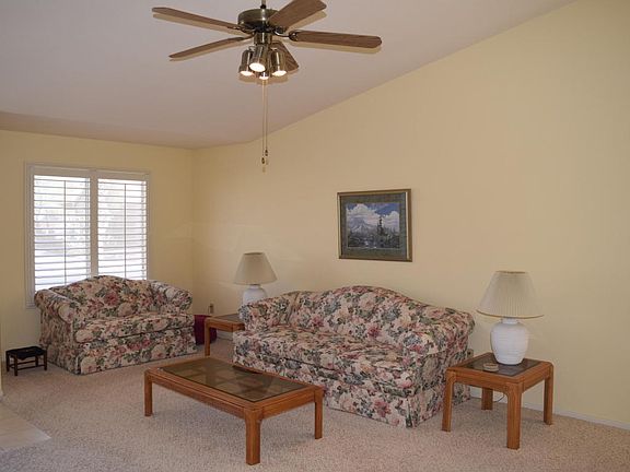 5th image of 6730 S Oakmont Dr