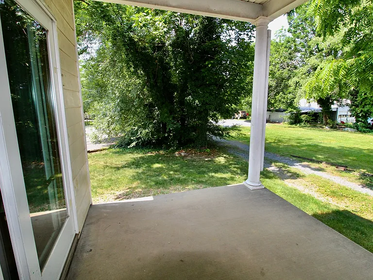 301 W Market St — Photo 21