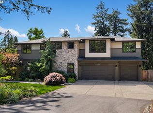 2301 Wembley Park Rd, Lake Oswego, OR 97034
