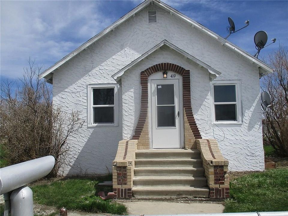 419 N Crook Ave, Hardin, MT 59034 Zillow
