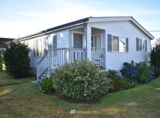 20 Blackberry Ave, Forks, WA 98331