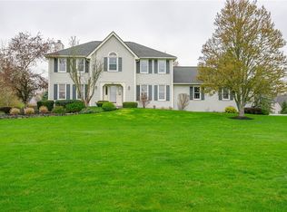 381 Aldrich Rd, Fairport, NY 14450