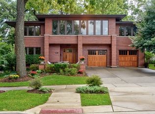 457 Cottage Ave, Glen Ellyn, IL 60137