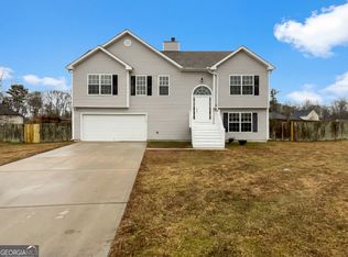 736 Tullamore Way, Hampton, GA 30228