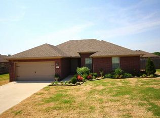 1401 Hickery St, Pea Ridge, AR 72751