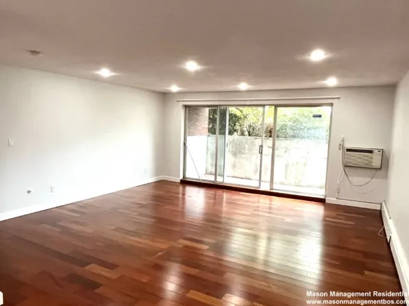 383 Langley Rd, Newton, MA