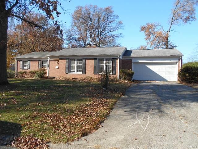 1st image of 519 Oak Hill Dr