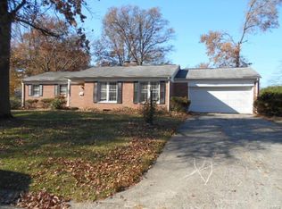519 Oak Hill Dr, Edwardsville, IL 62025