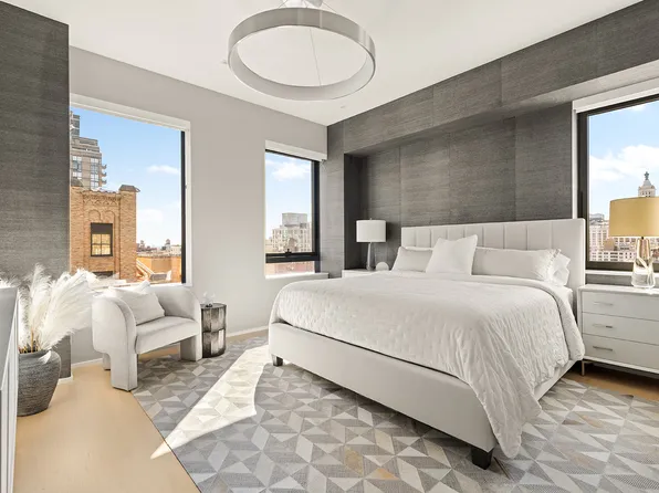 121 East 22nd Street image 4 of 22