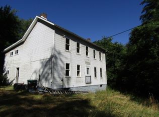 55 Pumpkin Center Rd, Finleyville, PA 15332