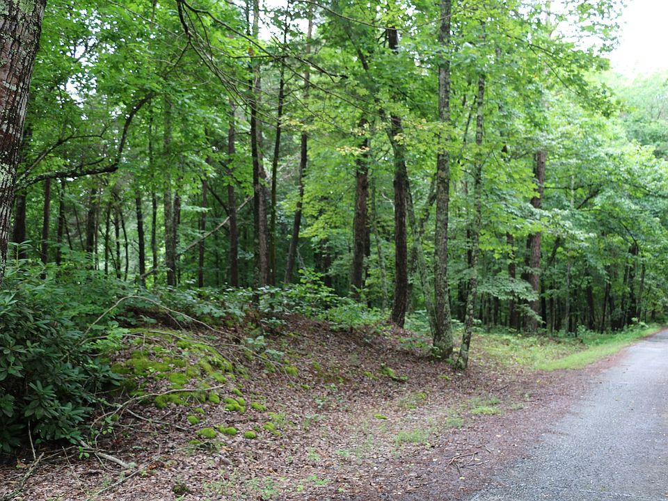 2nd image of Whispering Pines Ln