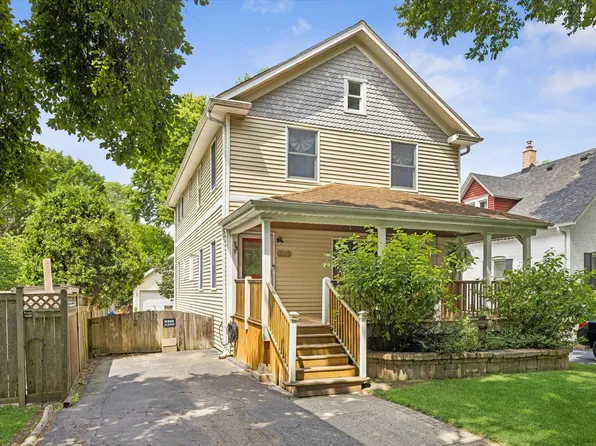 319 Leclaire Ave, Wilmette, IL 60091