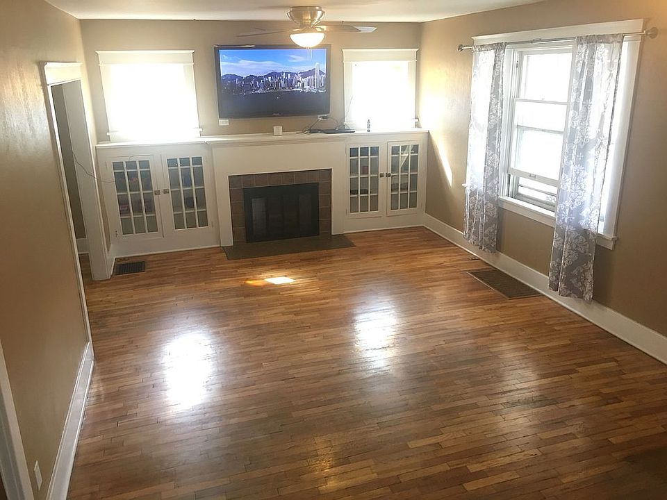2nd image of 1286 SW High Ave