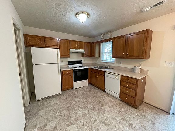 4th image of 1206 Long Meadows Dr #3