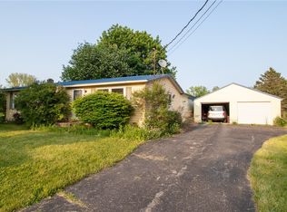 2006 E Palmyra Port Gibson Rd, Palmyra, NY 14522