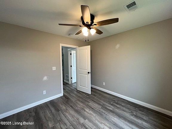5th image of 109 New Orleans Ct