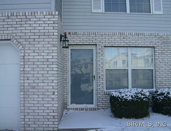2nd image of 144 Clinton Hill Dr