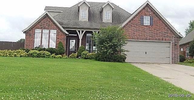1st image of 2 Grassland Ct