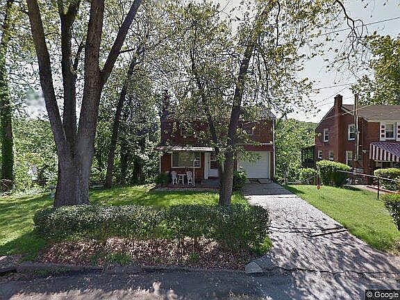 2nd image of 1912 Fairlawn St