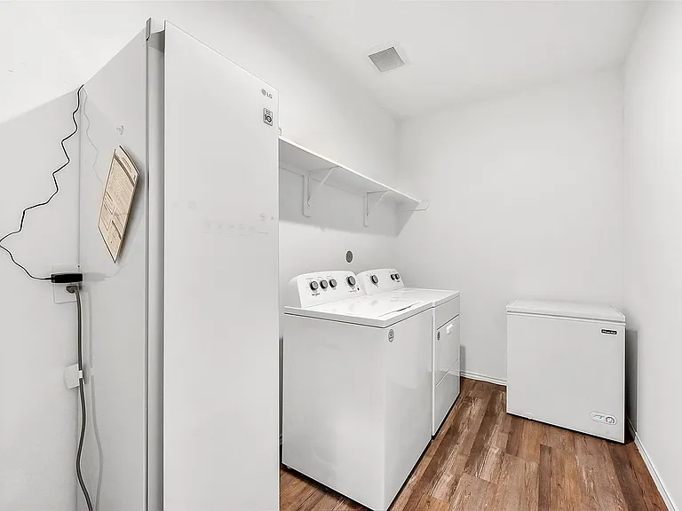 24222 Sandstone Valley Ln — Photo 28
