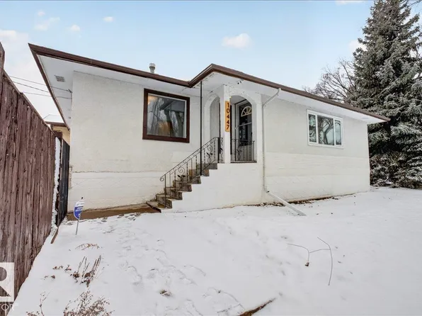 10447 81st St NW, Edmonton, AB T6A 3K9