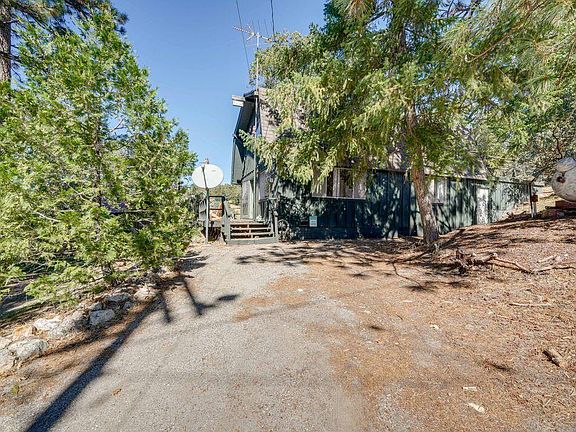 2nd image of 46260 Ridge Road