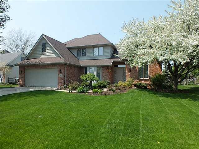 1st image of 26611 Cedarwood Ln