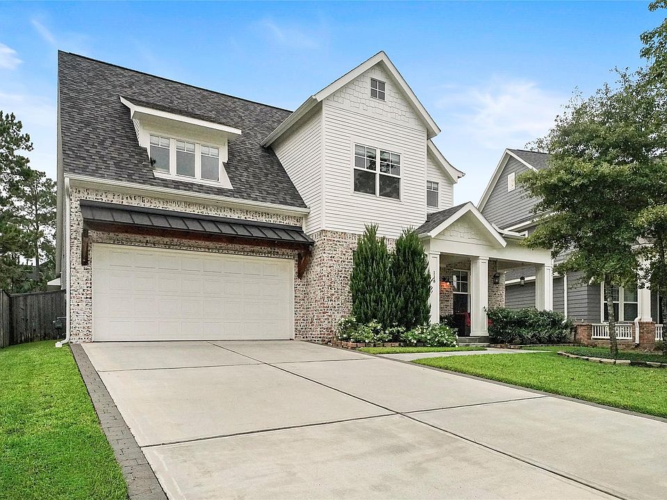 1st image of 118 Silverwolf Cove Pl