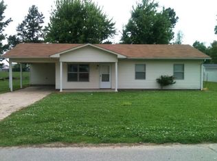 415 S Spiker St, Bernie, MO 63822