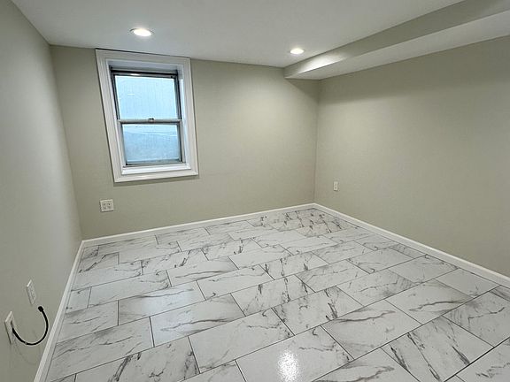 5th image of 165 Sedgwick Ave #1G