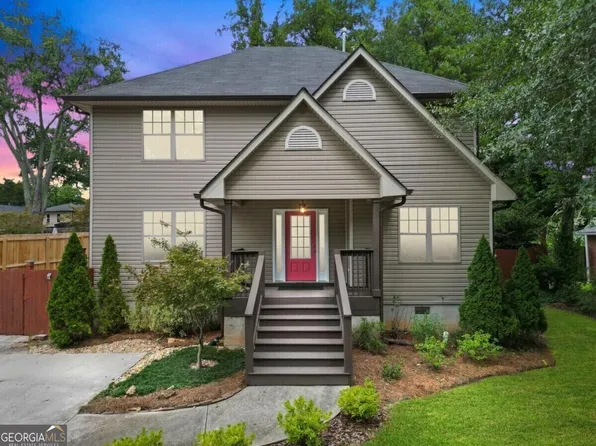 2457 Glendale Cir SE, Smyrna, GA 30080